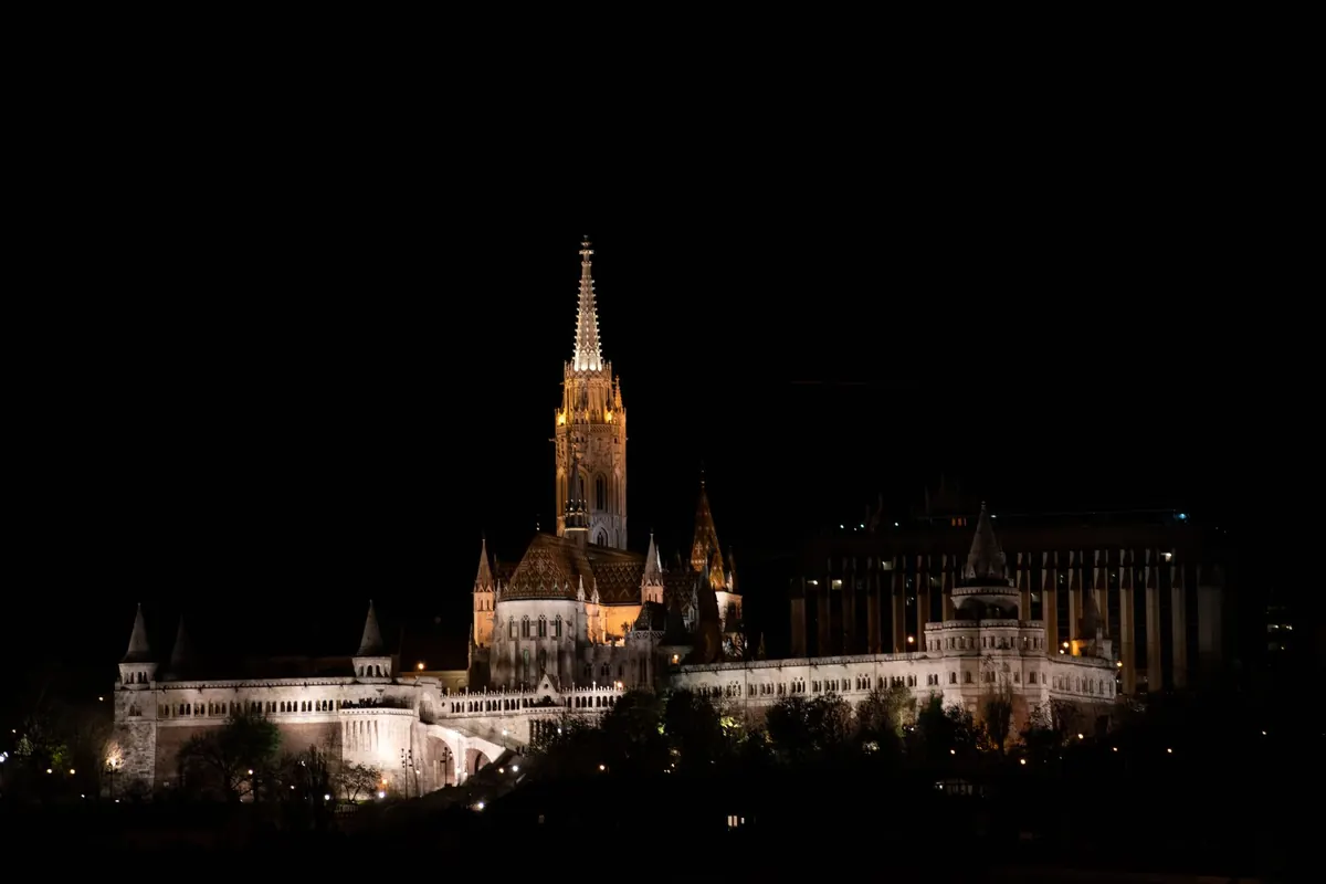 Beginner's Guide to Night Photography at Historic Landmarks