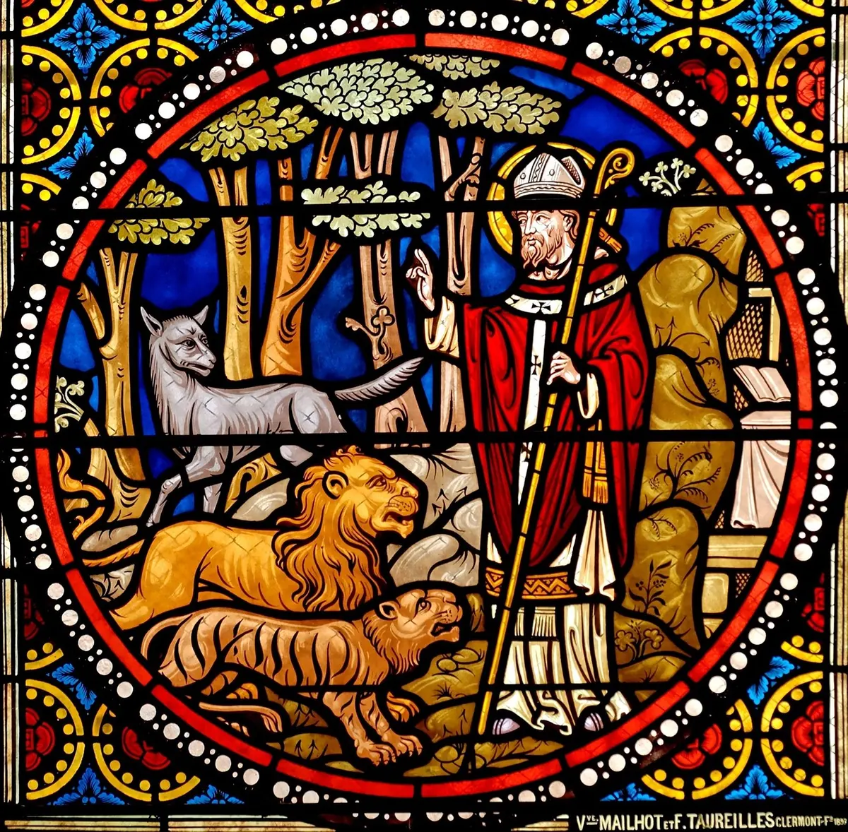 How to Photograph Stained Glass Windows in Historic Churches
